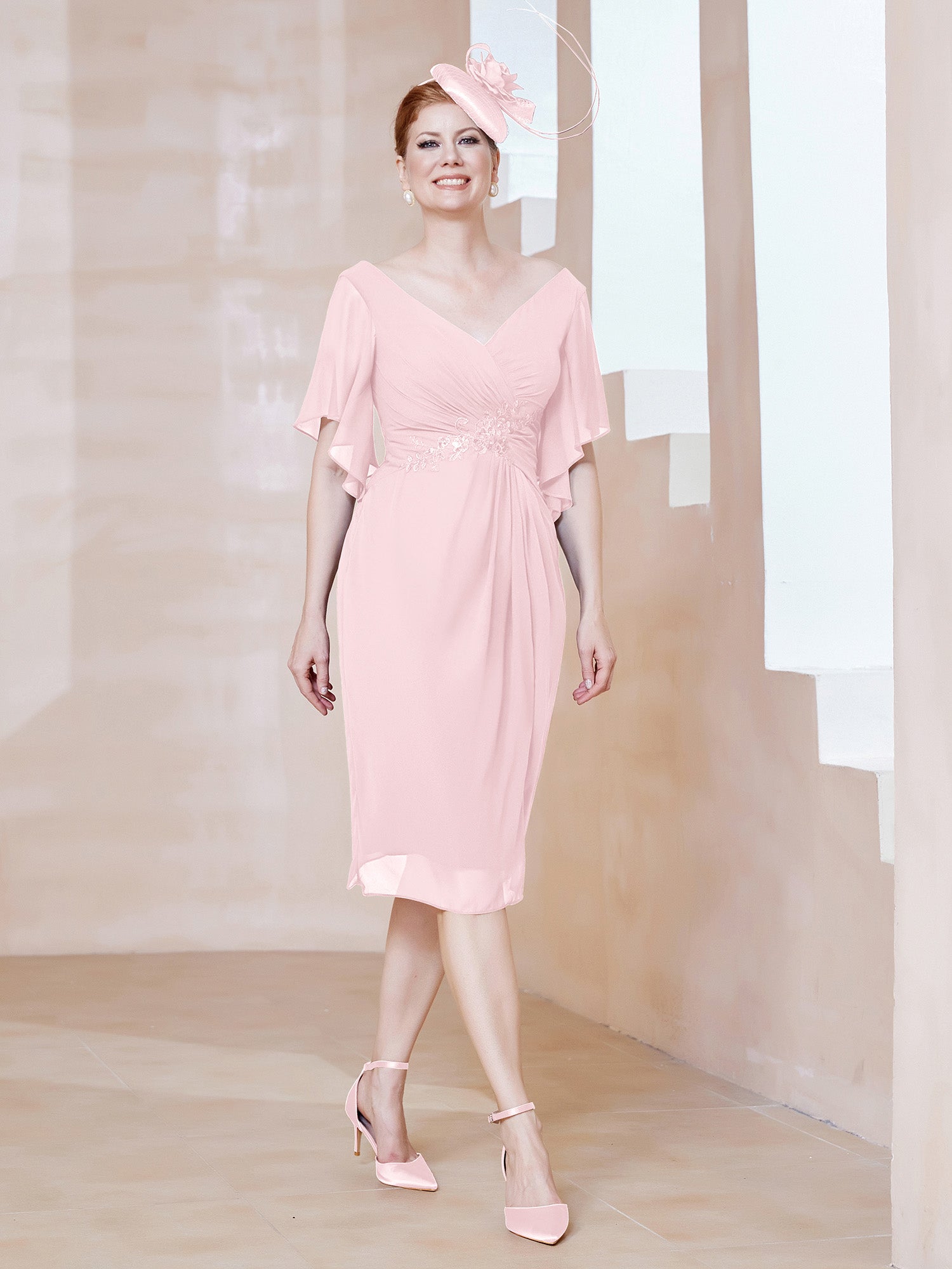 Robe en Mousseline à Col en V Orné de Strass Rose Pâle